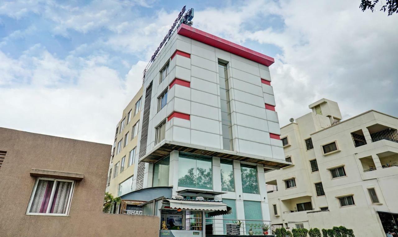 Hotel Treebo Bhagyashree Executive Pune Esterno foto