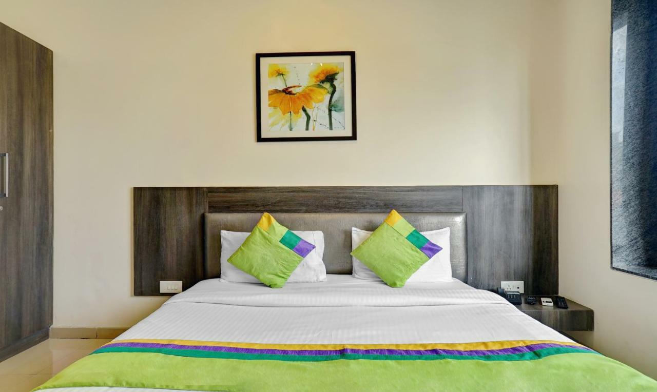 Hotel Treebo Bhagyashree Executive Pune Esterno foto